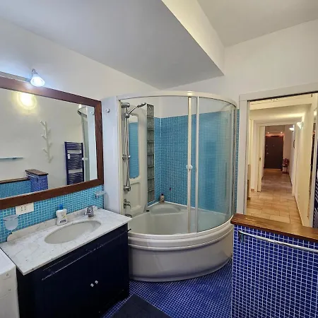 Appartement Three-room In Tortona District *